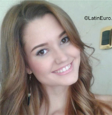 Date this pretty Venezuela girl Valeria from Caracas VE1148