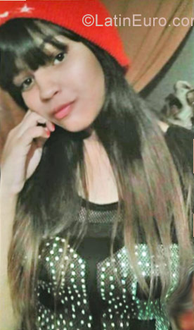 Date this beautiful Venezuela girl Maique from Agua Salada VE1149