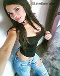 passionate Venezuela girl Maria from Valencia VE1201