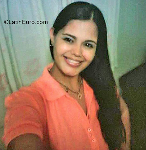 Date this fun Venezuela girl CCASTEL from Maracaibo VE1274