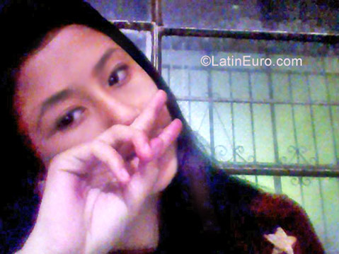 Date this hot Peru girl Enarda from Trujillo PE1244