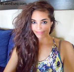 attractive Venezuela girl Roxana from Valencia VE3408