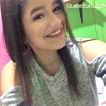 Date this hot El Salvador girl Laura from El Salvador SV87