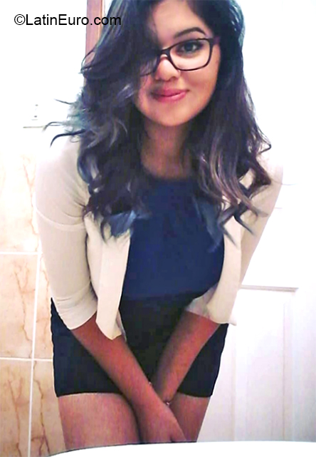 Date this athletic Honduras girl Stef from Tegucigalpa HN2514