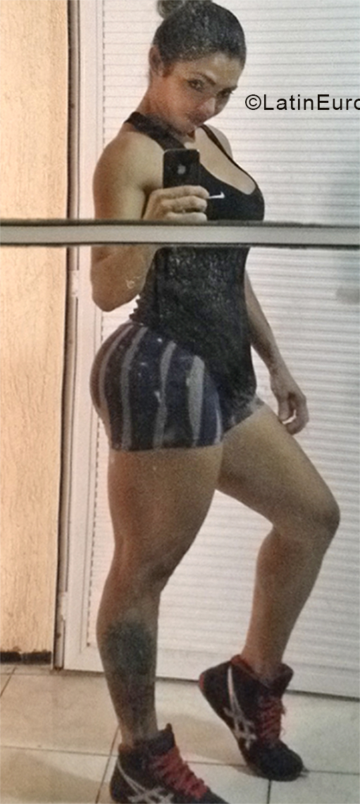 Date this voluptuous Brazil girl Silvania from Fortaleza BR10602