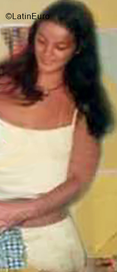 Date this athletic Brazil girl Salvana from Recife BR10610