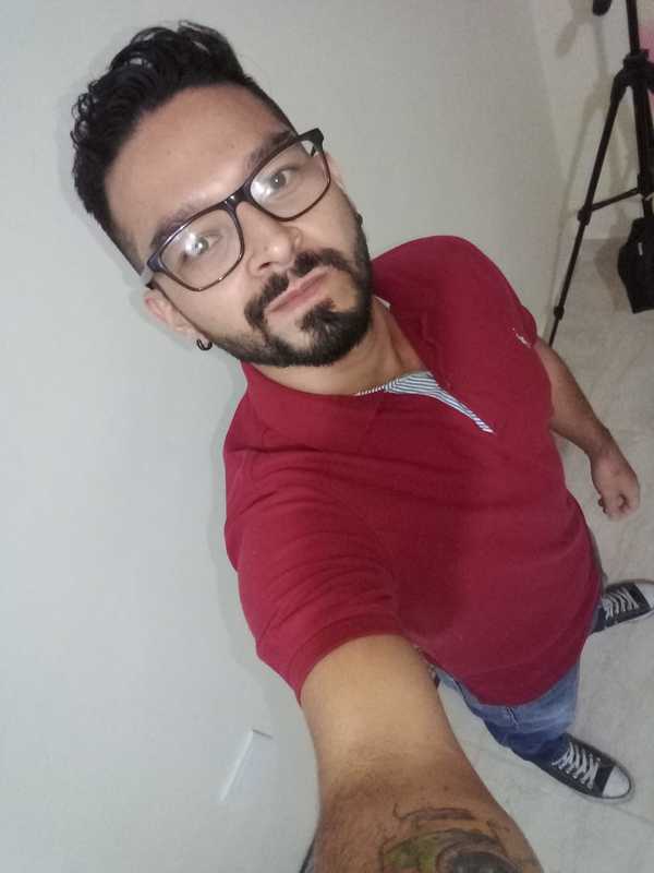 Date this hot Colombia man Juan from Armenia CO24251