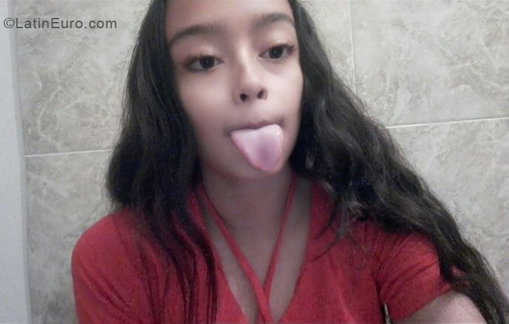 Date this cute Venezuela girl Daniela from Barinas VE1889