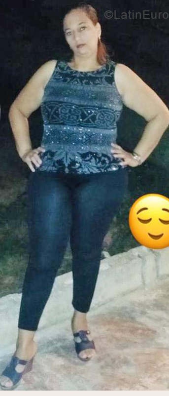 Date this funny Dominican Republic girl Marlene from Higuey DO33382