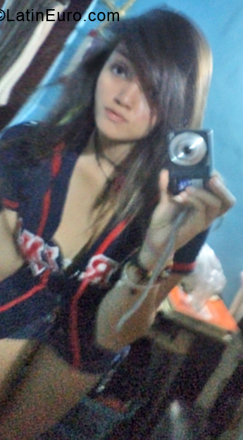 Date this exotic Venezuela girl Marivi from Caracas VE2137