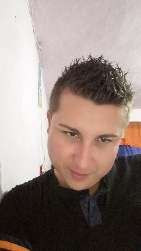 Date this pretty Colombia man Jorgito from Medell&iacute;n CO24938