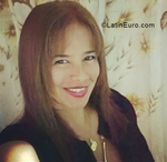 happy Venezuela girl Nakri from Caracas VE2231