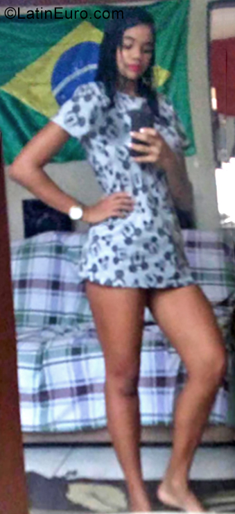 Date this lovely Brazil girl Laryssa from Recife BR10814