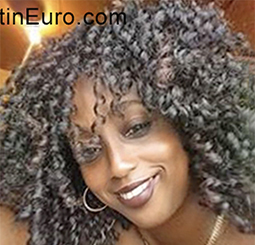 Date this sensual Honduras girl Louise from La Ceiba HN2643