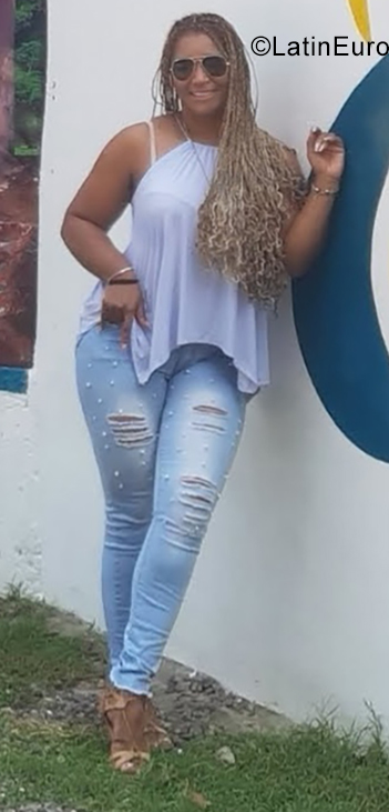 Date this exotic Honduras girl Paty from Tegucigalpa HN2645