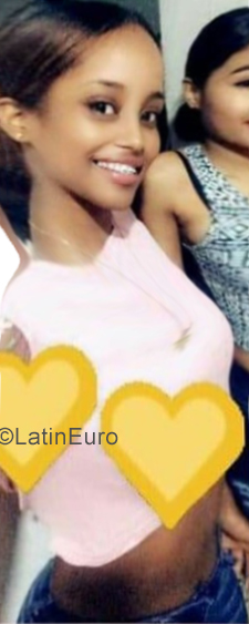 Date this hot Dominican Republic girl Smerlyn from Bonao DO34938