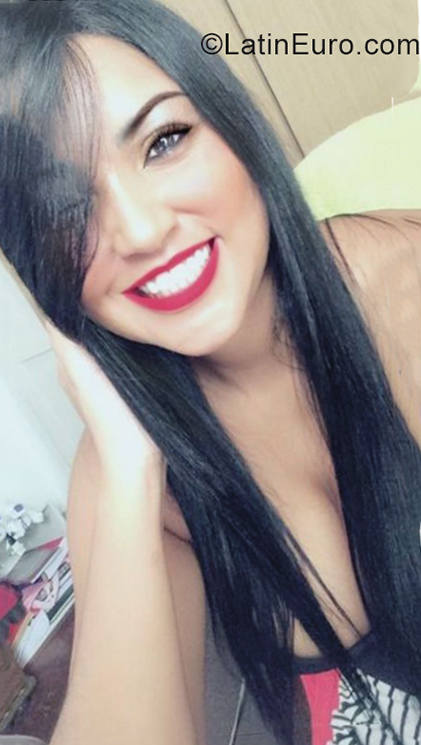 Date this georgeous Brazil girl Ivani from Sao Paulo BR10836
