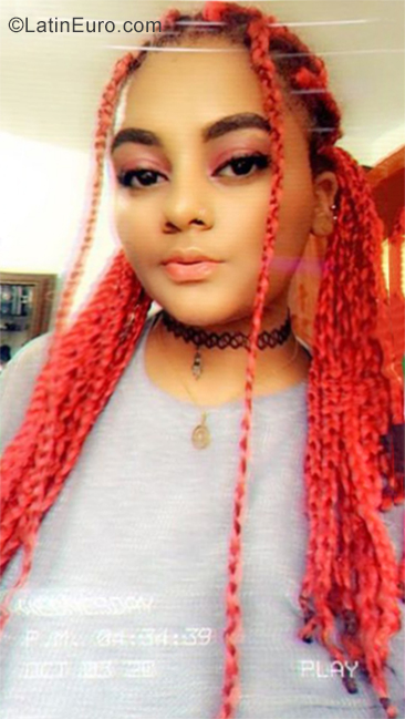 Date this charming Dominican Republic girl Cecilia from La Vega DO35061