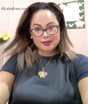 nice looking El Salvador girl Roxana from San Salvador SV98