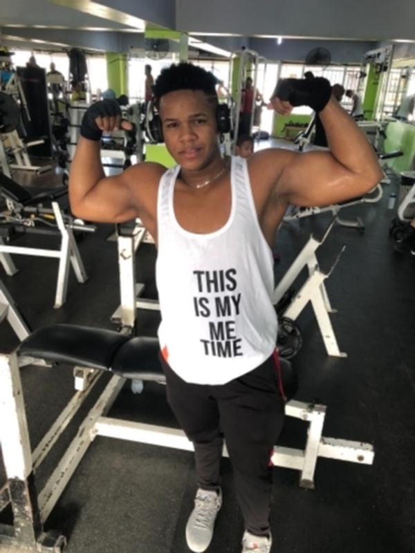 Date this tall Dominican Republic man Fernando from Santo Domingo DO35686