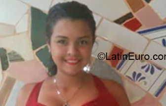 Date this pretty Venezuela girl Arianny from Caracas VE2721