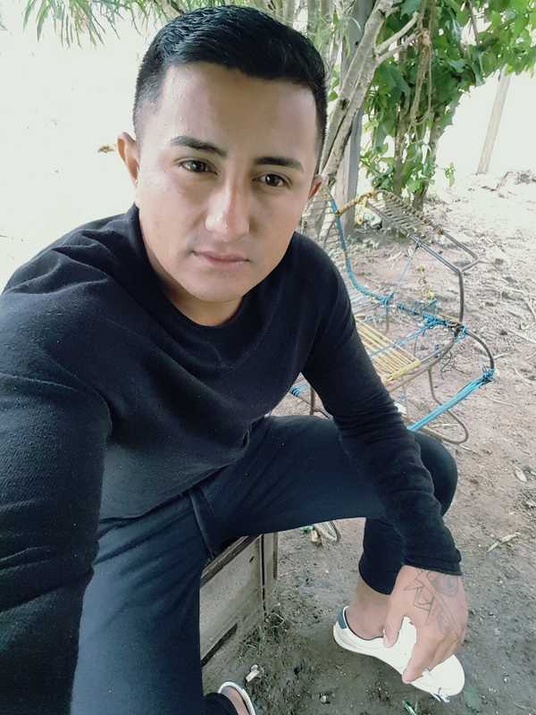 Date this beautiful Honduras man Josse from Yoro HN2710