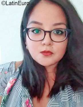 Date this stunning Mexico girl Xaviera from Durango MX1703