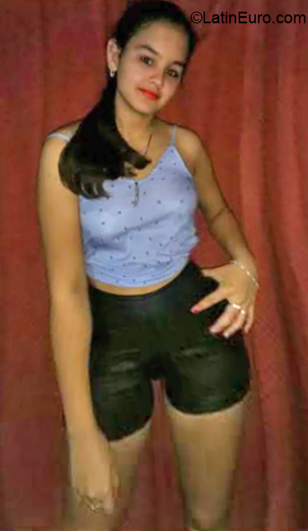 Date this passionate Argentina girl Ivi from Cordoba AR251