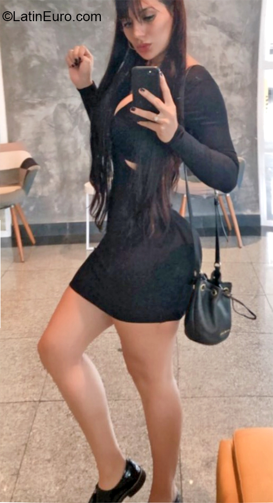 Date this sensual Colombia girl Maria from Panama City CO26208