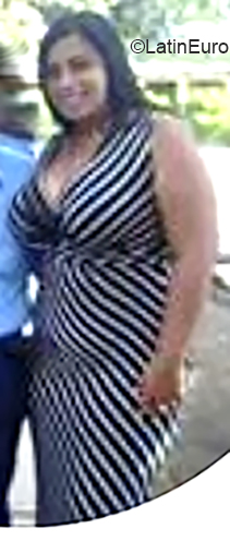 Date this fun Venezuela girl Glemar from Barcelona VE2795