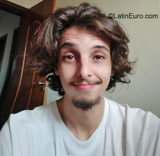 Date this young Brazil man Caelros from Itaguara BR10971