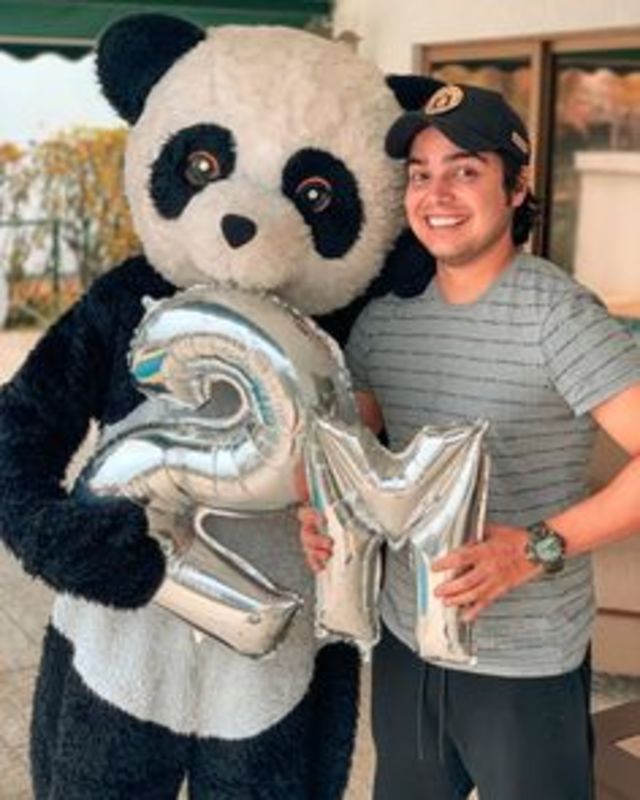 Date this nice looking Dominican Republic man Alexi from Santiago DO37023