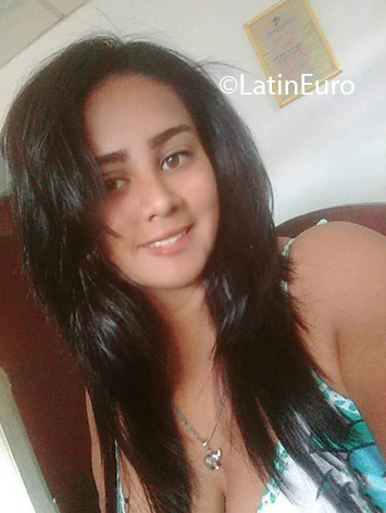 Date this good-looking Venezuela girl Zihara from Ciudad Guayana VE3055