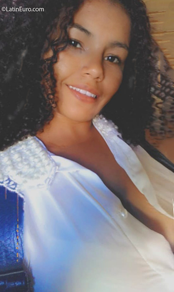 Date this tall Venezuela girl Maria from Cumana VE3078