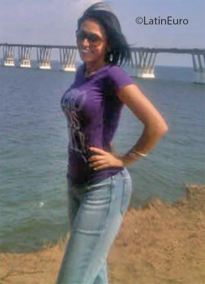 Date this georgeous Venezuela girl Mary from Maracaibo VE3101
