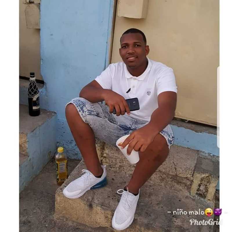 Date this voluptuous Dominican Republic man Kendry from Santo Domingo DO38042