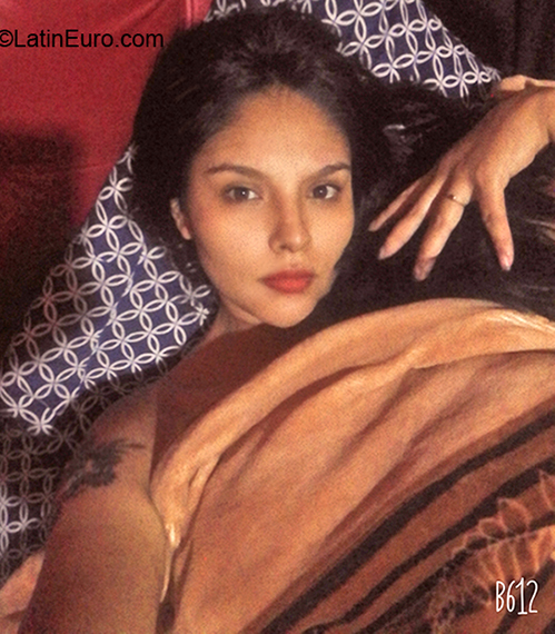 Date this cute Mexico girl Ivonne from Mexico City MX1949