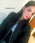 happy Argentina girl Solange from Puerto Madryn AR470