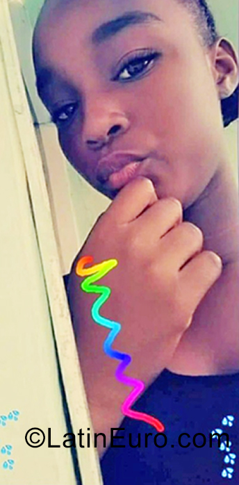 Date this young Dominican Republic girl Llina from San Pedro De Macoris DO38816