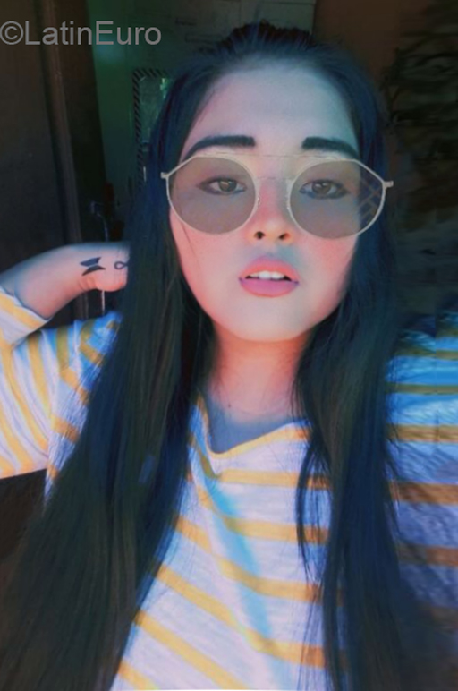 Date this delightful Bolivia girl Abigail from Santa Cruz BO115