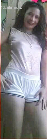 Date this gorgeous Ecuador girl Dacmarys from Guayaquil EC786