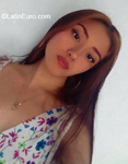 stunning El Salvador girl Nicole from San Salvador SV164