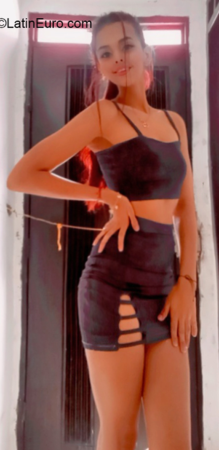 Date this gorgeous Colombia girl Marly ospina from Pereira CO30284
