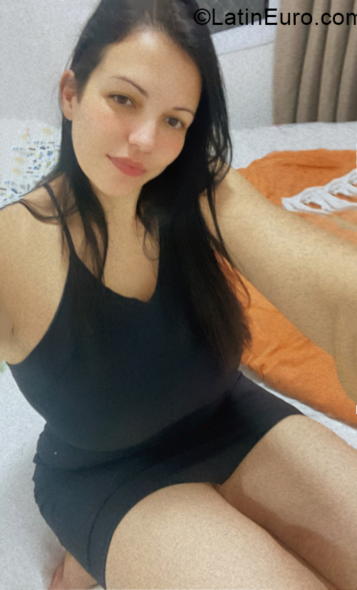 Date this fun Brazil girl Mia from Sao Paulo BR11389