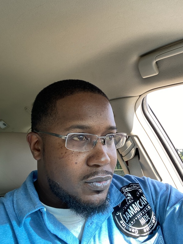 Date this hard body United States man Konya from Kansas City US21394