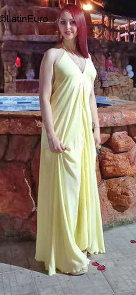 Date this stunning Colombia girl Joha from Cali CO31421