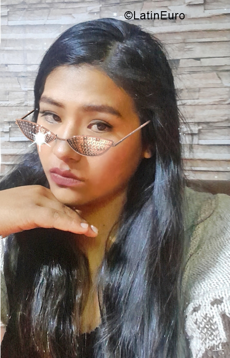 Date this funny Bolivia girl Sandra Alejandr from La Paz BO125