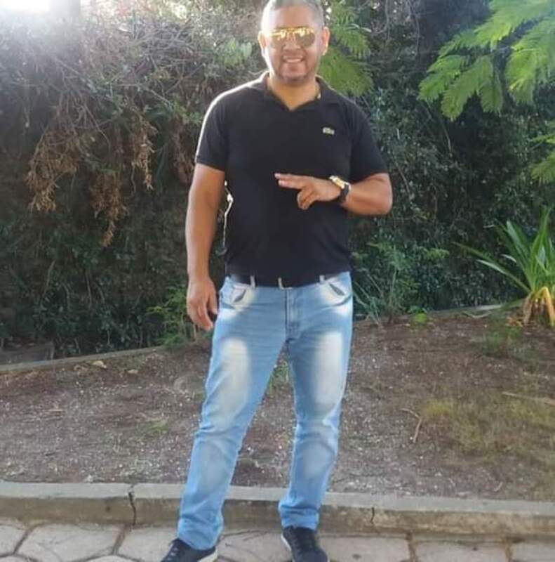 Date this tall Brazil man Alexandre Enock from Rio De Janeiro BR11449