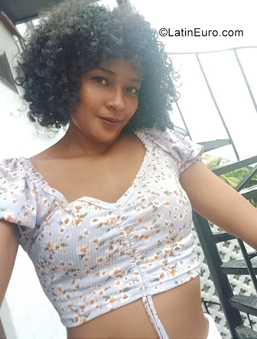 Date this voluptuous Colombia girl 041111 from Barranquilla CO31476