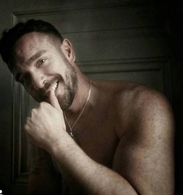 Date this georgeous Spain man Angel from Madrid ES673